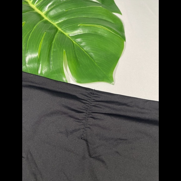 NEW BECCA [ XS ]‎ Color Cod Shirred Back Hipster Bikini Bottoms in Black - Picture 8 of 10